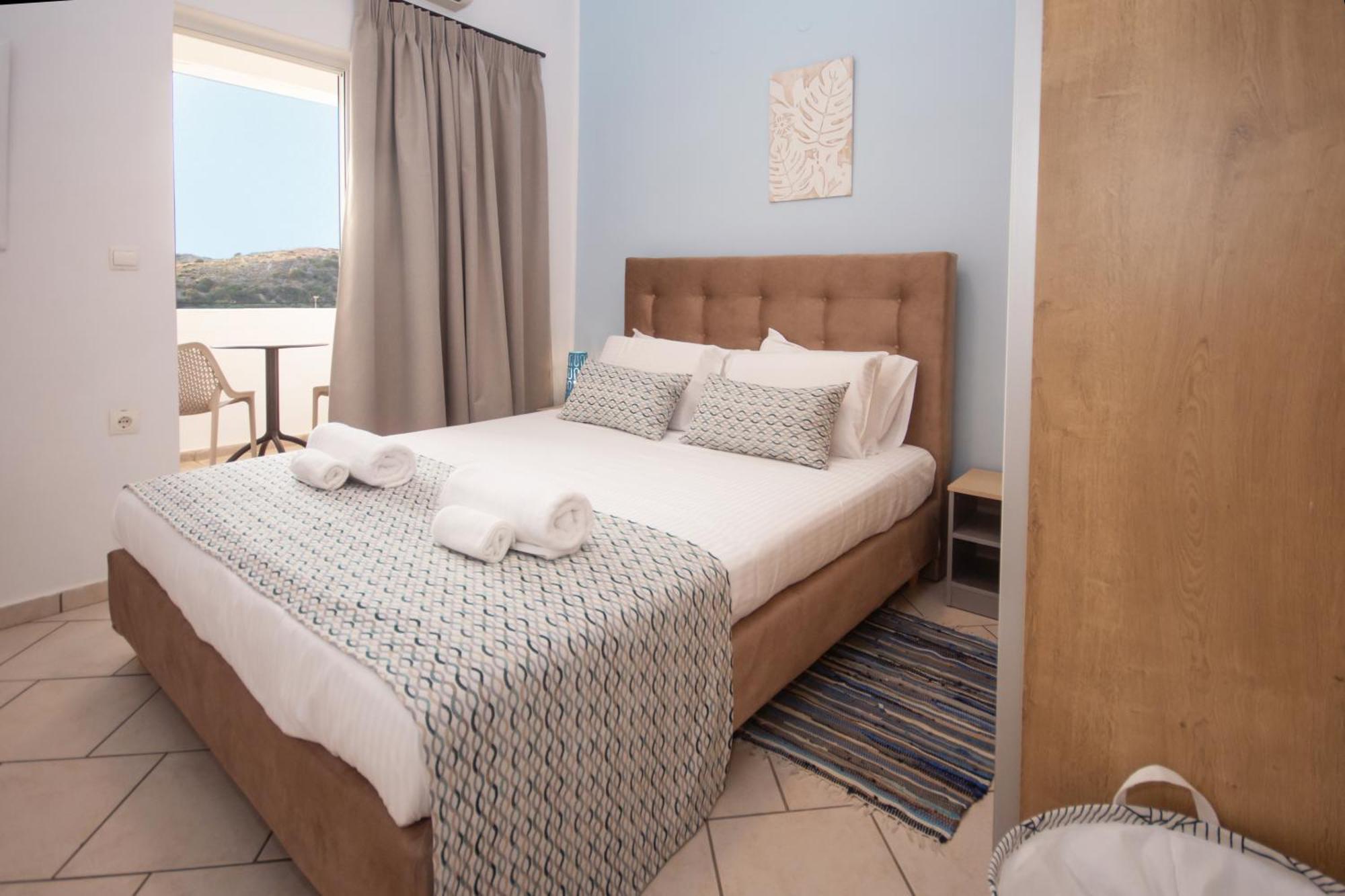 Infinity Wellness Boutique Hotel Afrata Exterior photo